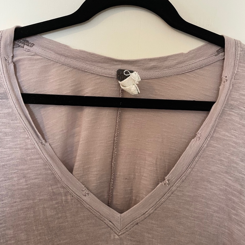 FREE PEOPLE v-neck top